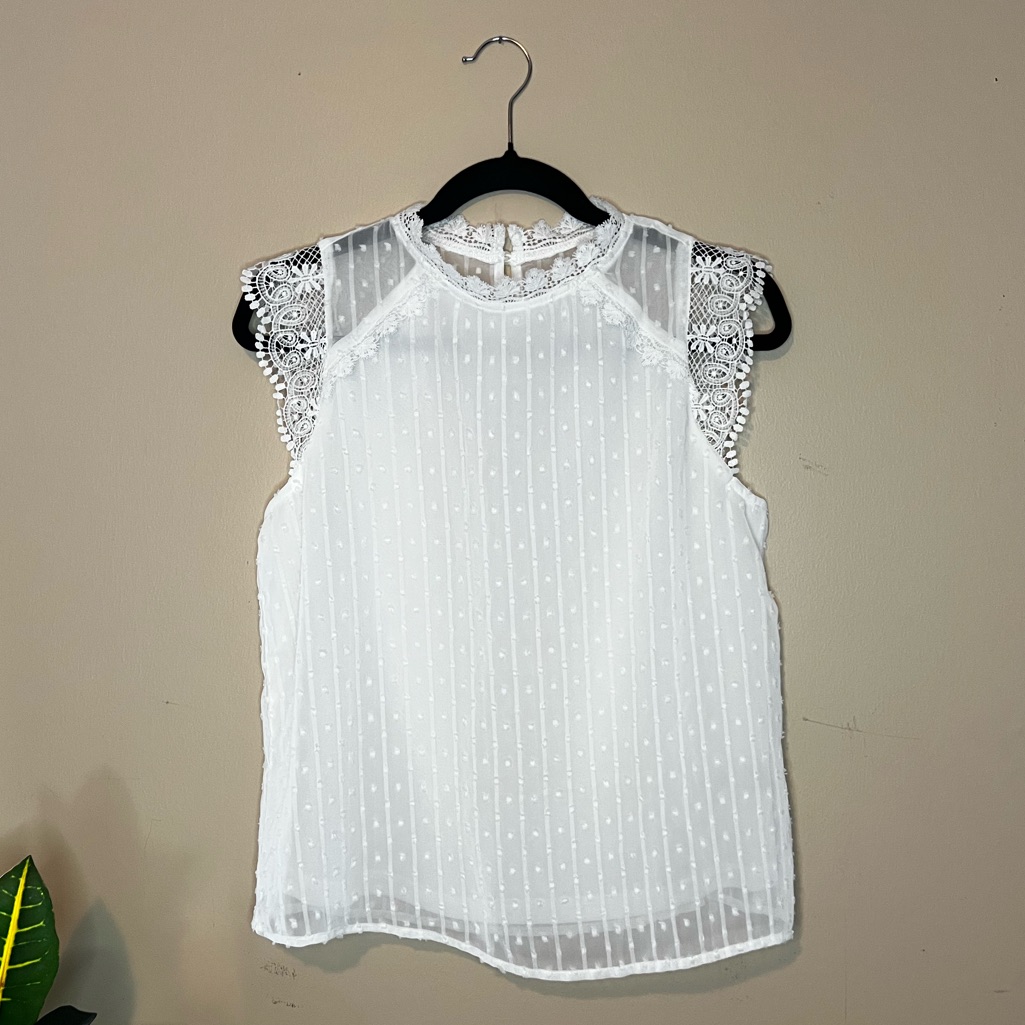 Chic White Lace Women's Blouse